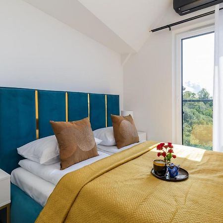 Exclusive Apartment Rozana With Ac & Balcony View 1 Km To The Beach By Noclegi Renters เชียโนเซตี ภายนอก รูปภาพ